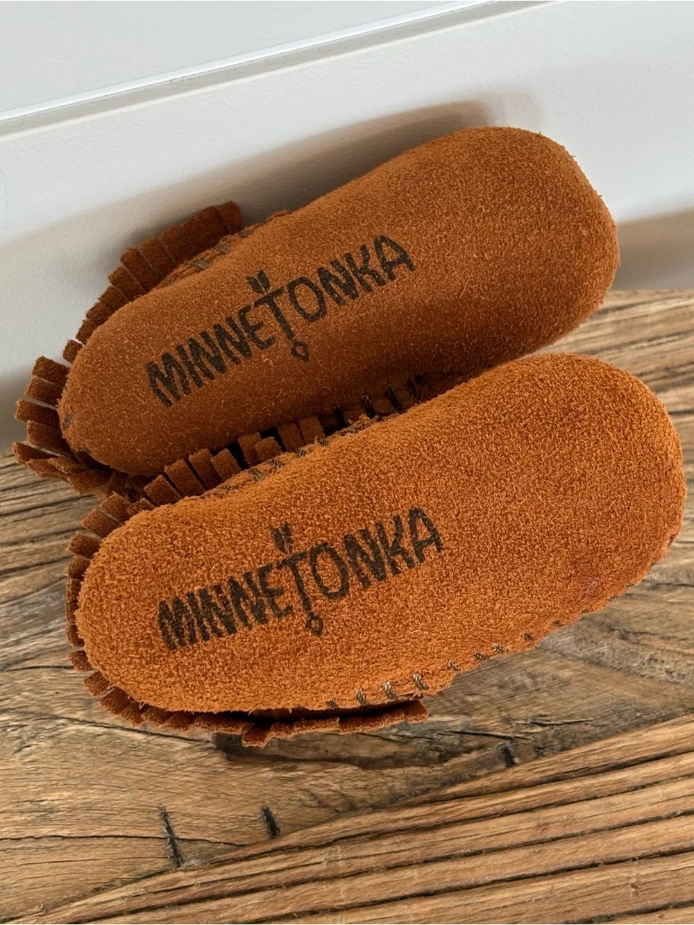 Minnetonka Infant Riley Bootie in Brown Suede Size 1